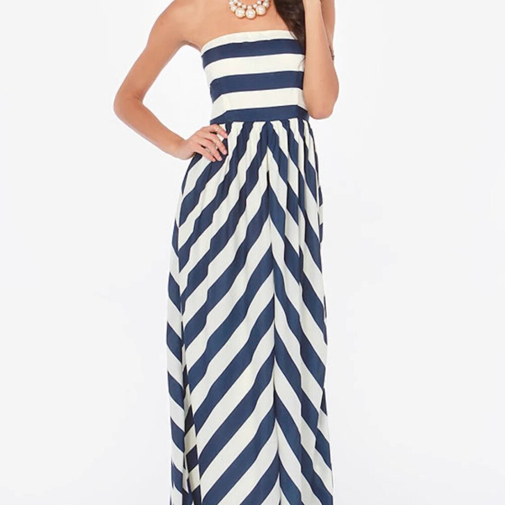 Lulu's Strapless Ivory and Navy Blue maxi dress S